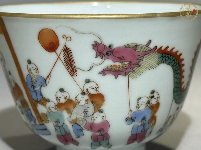 古玩陶瓷粉彩百子鬧春茶圓拍賣,當前價格12000元