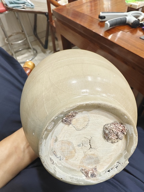 古玩陶瓷宋代青釉瓶真品鑒賞圖