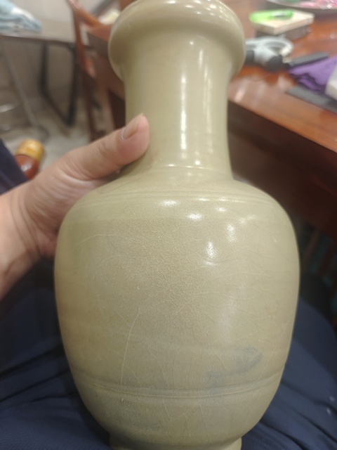 古玩陶瓷宋代青釉瓶真品鑒賞圖