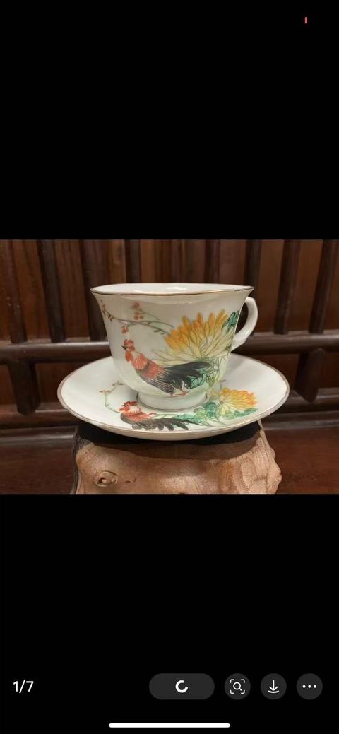 古玩陶瓷粉彩雞紋杯碟一套真品鑒賞圖
