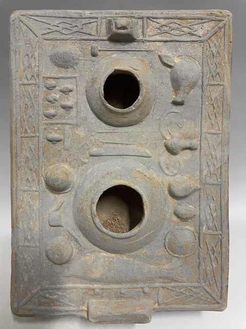 古玩陶瓷漢·灶臺真品鑒賞圖