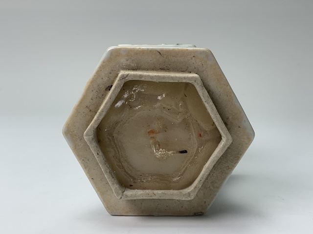 古玩陶瓷燈真品鑒賞圖