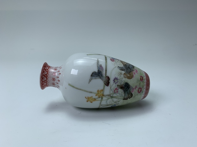 古玩陶瓷瓶真品鑒賞圖