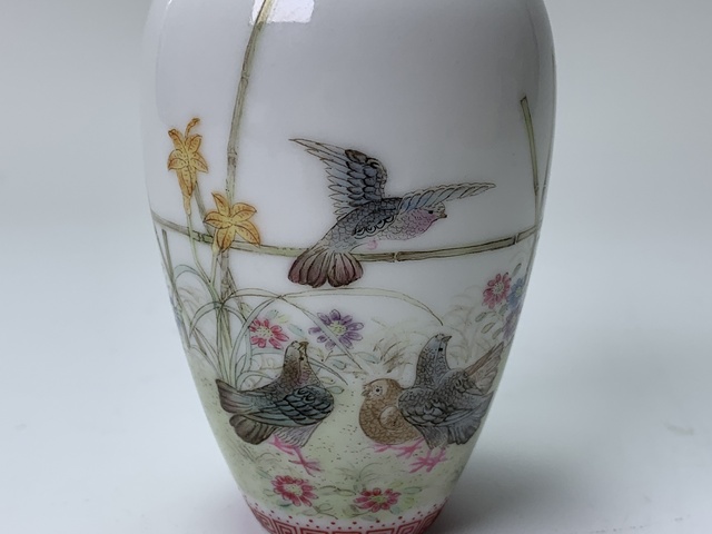 古玩陶瓷瓶真品鑒賞圖