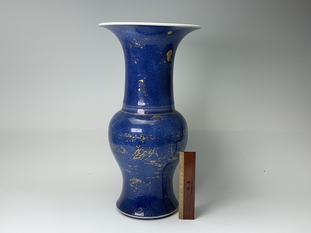 古玩陶瓷瓶真品鑒賞圖