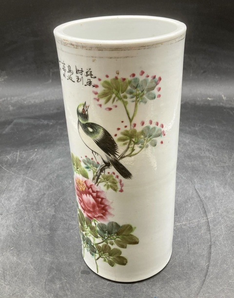 古玩陶瓷民國淺絳彩花鳥紋帽筒真品鑒賞圖