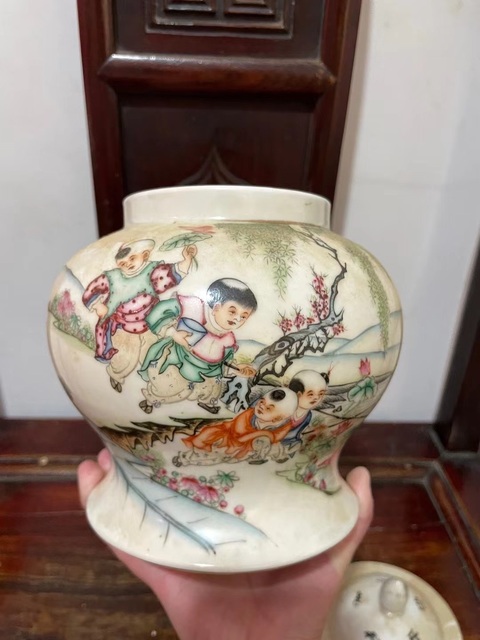 古玩陶瓷粉彩人物故事將軍罐真品鑒賞圖