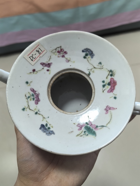 古玩陶瓷粉彩壺真品鑒賞圖