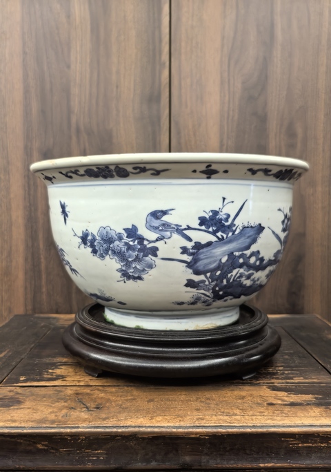古玩陶瓷明崇禎青花花鳥洞石圖花盆⊙30厘米拍賣,當前價格168888元