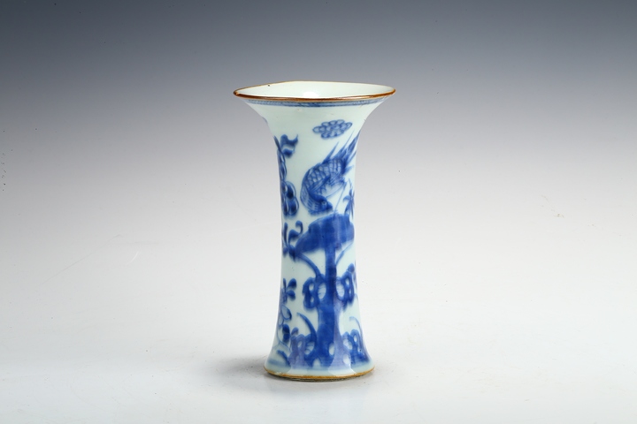 古玩陶瓷康熙·青花錦雞牡丹紋花觚真品鑒賞圖