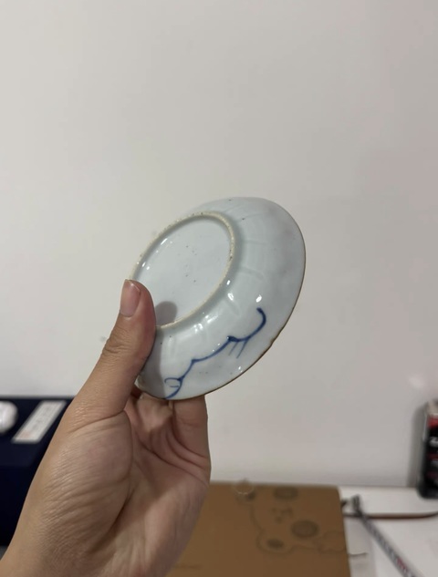 古玩陶瓷青花執(zhí)蓮?fù)訄D花口盤真品鑒賞圖
