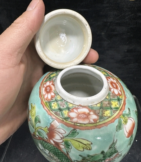 古玩陶瓷花間龍紋五彩罐真品鑒賞圖