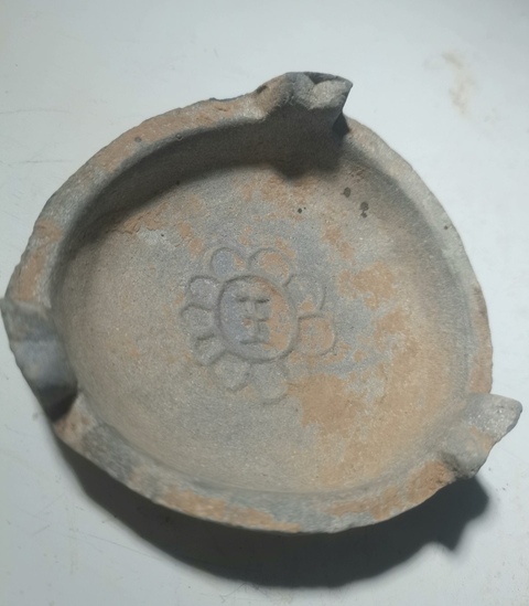 古玩陶瓷陶燈盞真品鑒賞圖