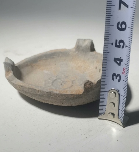 古玩陶瓷陶燈盞真品鑒賞圖