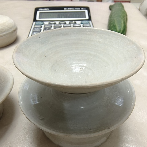 古玩陶瓷盞托真品鑒賞圖