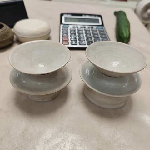古玩陶瓷盞托真品鑒賞圖