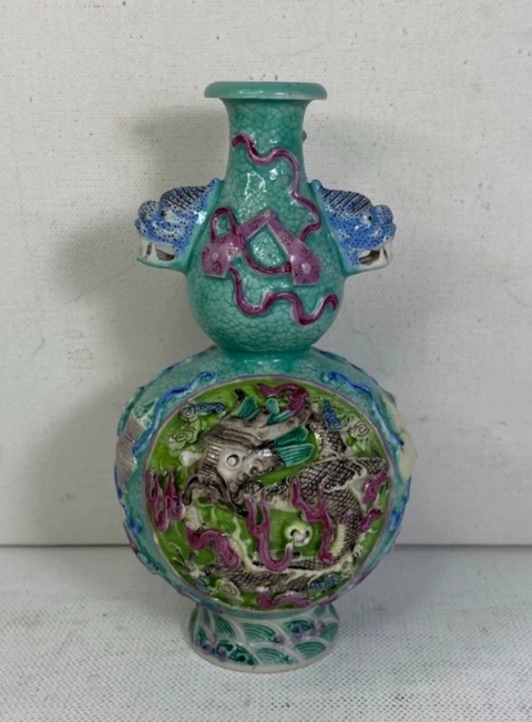 古玩陶瓷粉彩堆塑龍鳳紋葫蘆瓶真品鑒賞圖