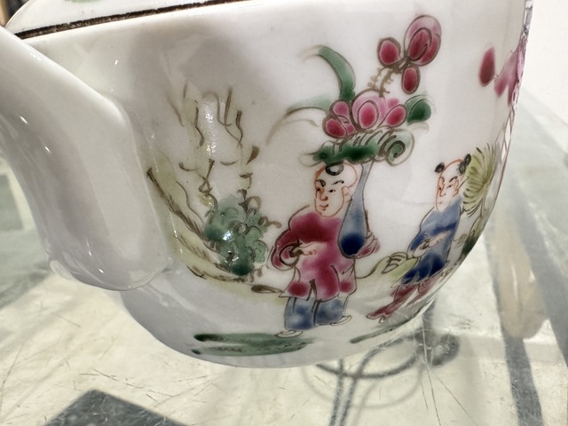 古玩陶瓷粉彩人物故事紋參壺真品鑒賞圖
