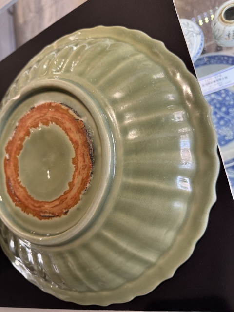 古玩陶瓷盤真品鑒賞圖