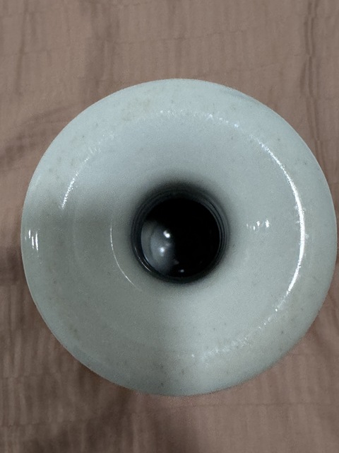 古玩陶瓷粉彩嬰戲圖撇口瓶真品鑒賞圖