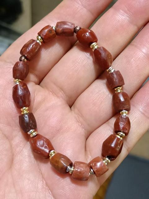 古玩玉器春秋戰國天然紅瑪瑙珠串拍賣,當前價格2000元