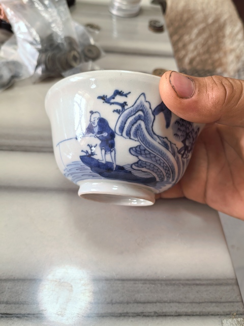 古玩陶瓷青花蓋杯真品鑒賞圖