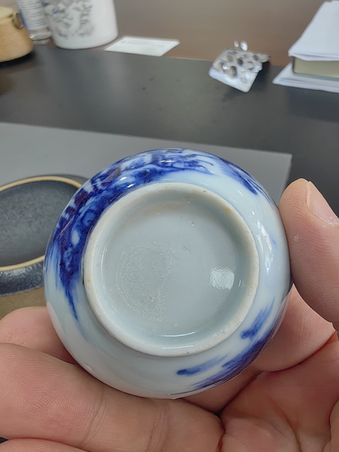 古玩陶瓷青花山水紋杯碟一套真品鑒賞圖