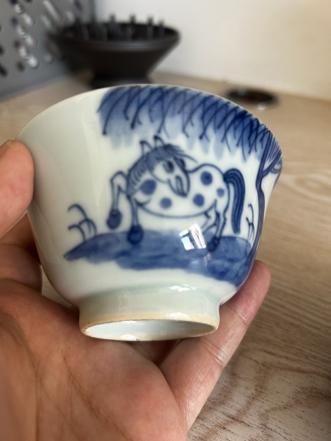 古玩陶瓷清乾隆 馬紋壓手杯拍賣，當前價格1800元