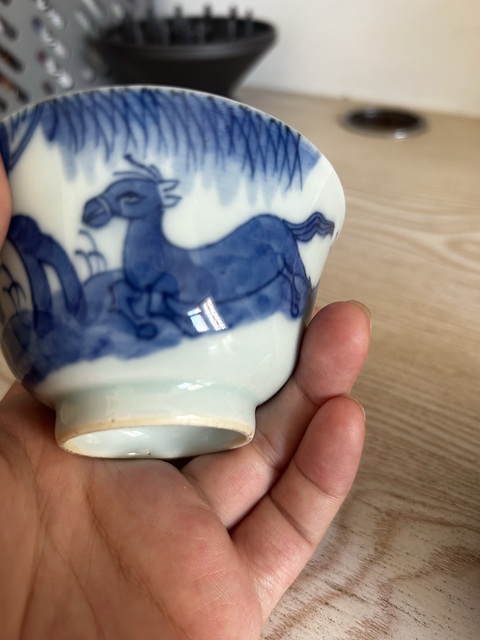 古玩陶瓷清乾隆 馬紋壓手杯拍賣，當前價格1800元