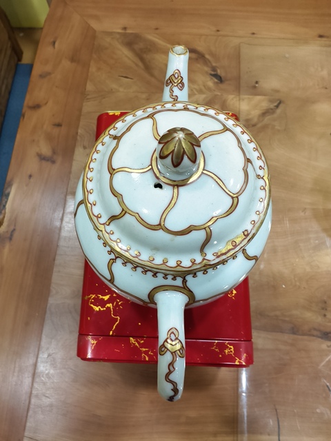 古玩陶瓷雍乾描金執(zhí)壺真品鑒賞圖