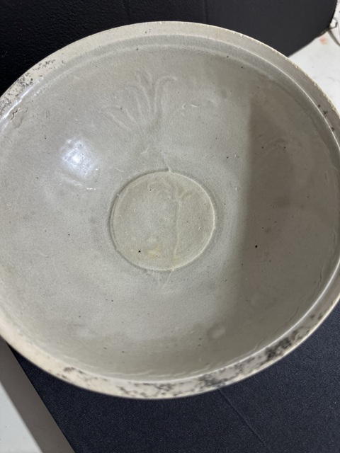 古玩陶瓷蓮瓣紋影青碗真品鑒賞圖