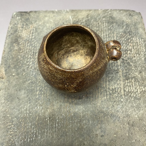 古玩陶瓷宋代褐釉鳥食罐拍賣，當前價格129元