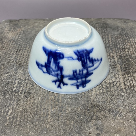 古玩陶瓷樓臺亭閣山水紋青花杯真品鑒賞圖