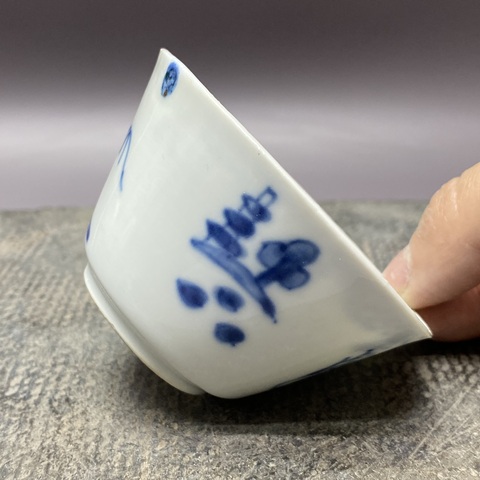 古玩陶瓷清康熙青花杯真品鑒賞圖