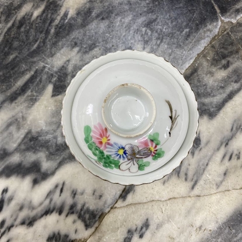 古玩陶瓷花卉紋三才蓋杯真品鑒賞圖