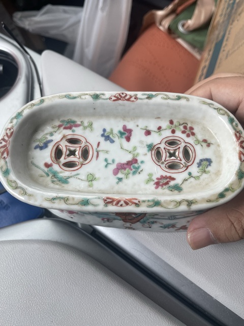 古玩陶瓷人物紋粉彩刨花缸真品鑒賞圖