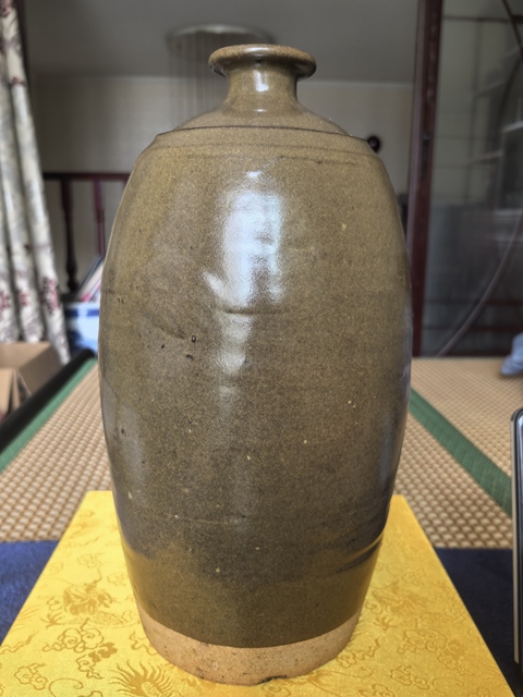古玩陶瓷茶葉末釉梅瓶真品鑒賞圖
