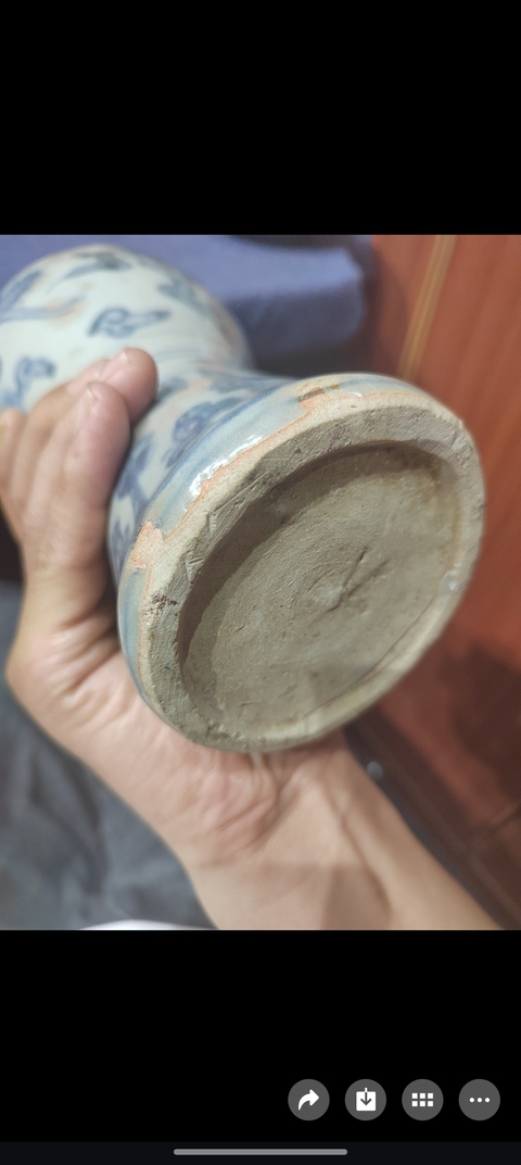 古玩陶瓷青花云鶴紋梅瓶真品鑒賞圖