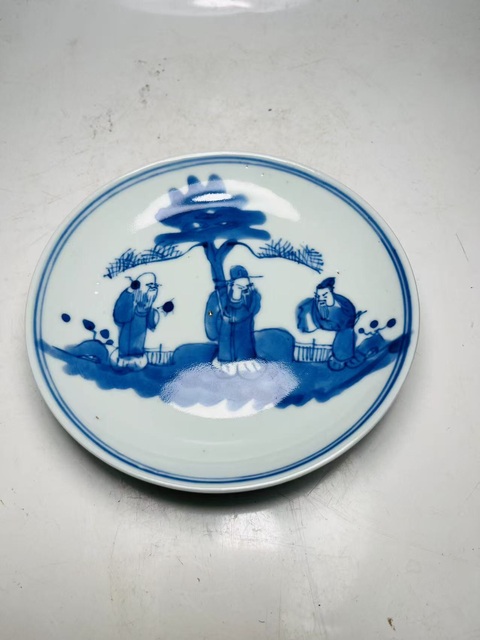古玩陶瓷玩玉款三星高照?qǐng)D青花盤真品鑒賞圖