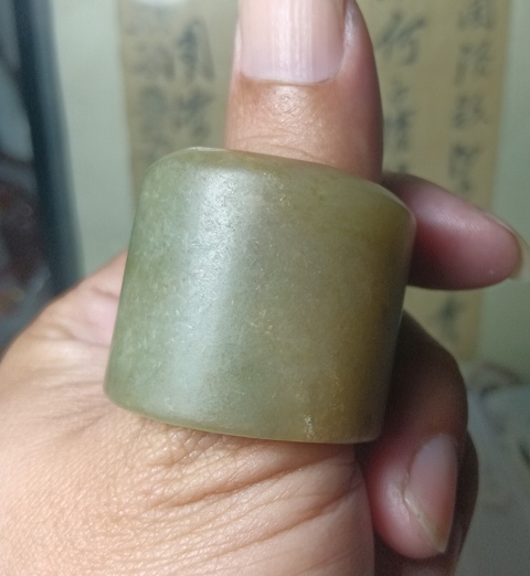 古玩玉器和田玉雕“素紋扳指”真品鑒賞圖