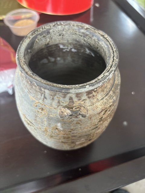 古玩陶瓷宣州窯褐釉罐真品鑒賞圖