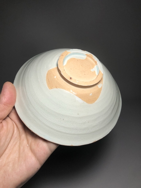 古玩陶瓷影青釉六出筋梅紋碗真品鑒賞圖