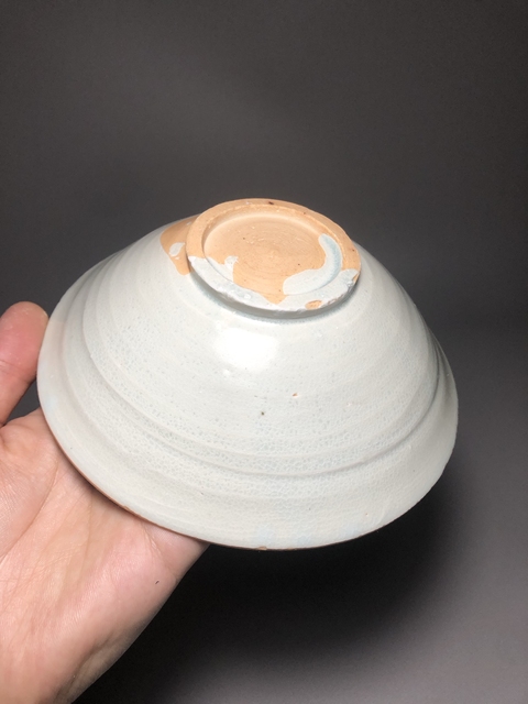 古玩陶瓷影青釉六出筋梅紋碗真品鑒賞圖