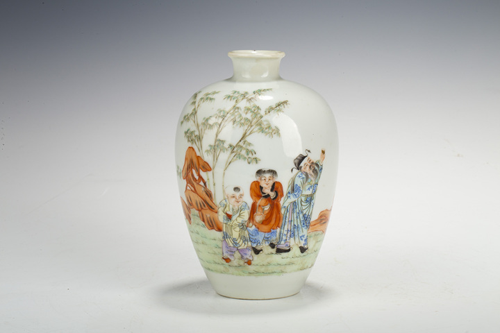 古玩陶瓷·粉彩太白醉酒圖蘿卜瓶
真品鑒賞圖