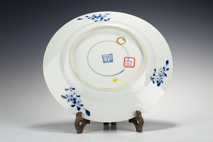 古玩陶瓷清康熙·青花洞石花卉紋折沿盤拍賣，當前價格418元