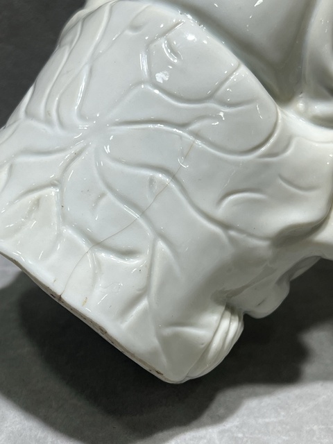 古玩陶瓷解放后大幾十年送子觀音塑像真品鑒賞圖