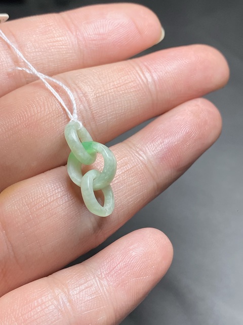 古玩玉器清代翡翠雕“三連環”拍賣，當前價格5500元