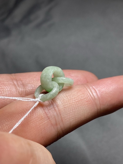 古玩玉器清代翡翠雕“三連環”拍賣，當前價格5500元