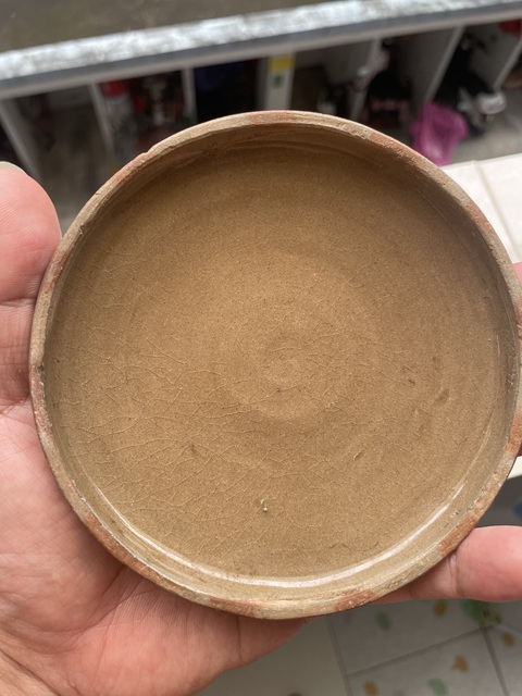 古玩陶瓷越窯青瓷刻花蓋盒真品鑒賞圖