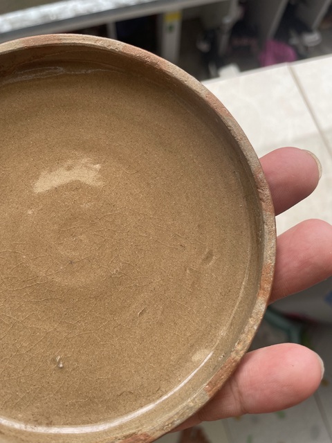 古玩陶瓷越窯青瓷刻花蓋盒真品鑒賞圖